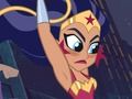 Jeu DC super héros filles: super tard  en ligne