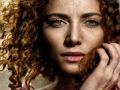 Jeu Puzzle femme cheveux bouclés  en ligne