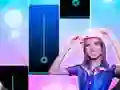 Jeu Ana emilia Piano Tiles en ligne