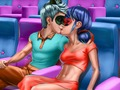Jeu Ladybug : flirter au cinéma  en ligne