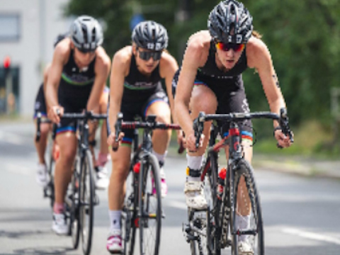 Jeu Race sur route pour femmes  en ligne